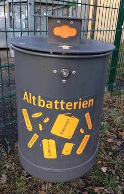Altbatterie Sammelbehälter